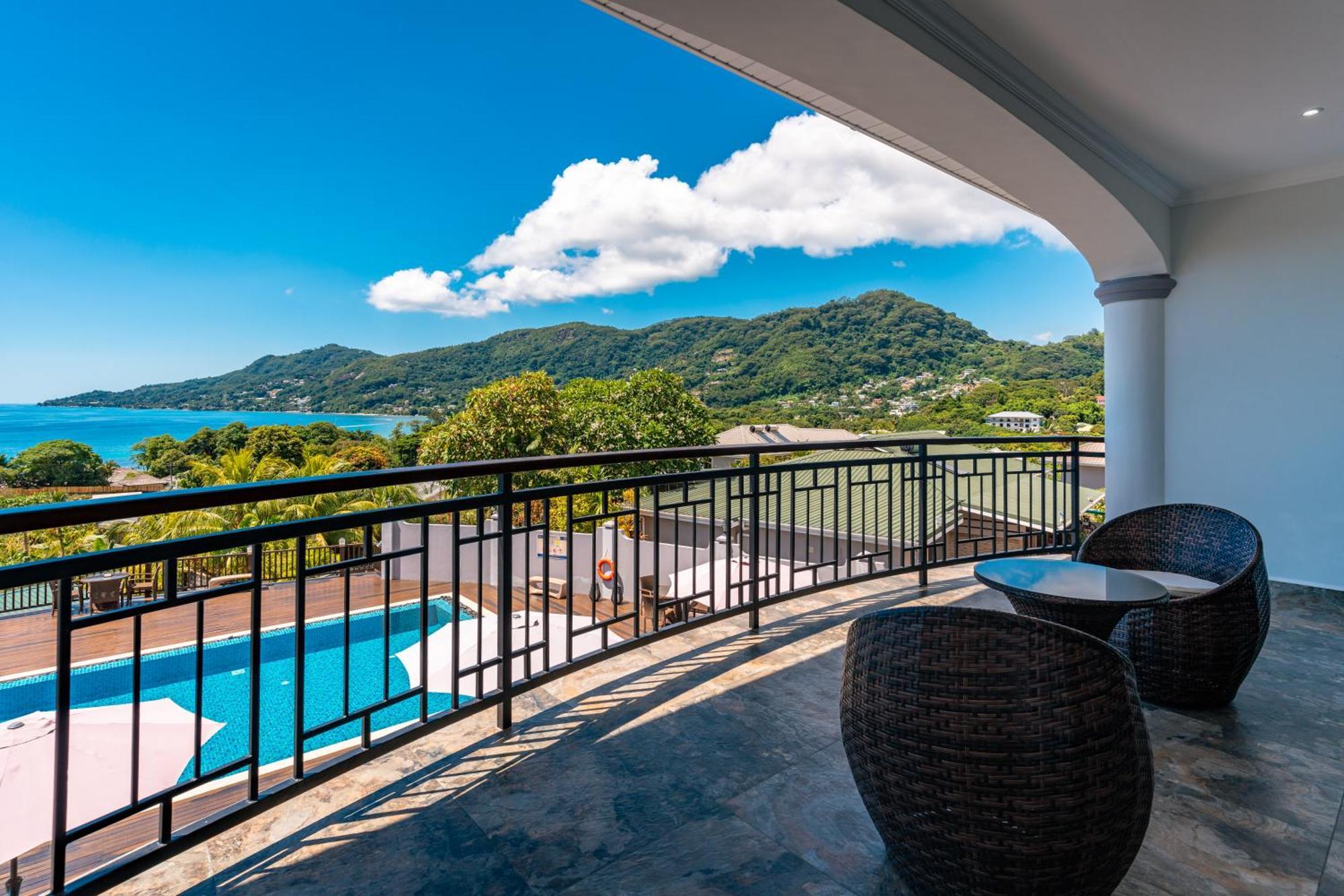 D'Offay Seaview Apartments Beau Vallon  Exterior photo