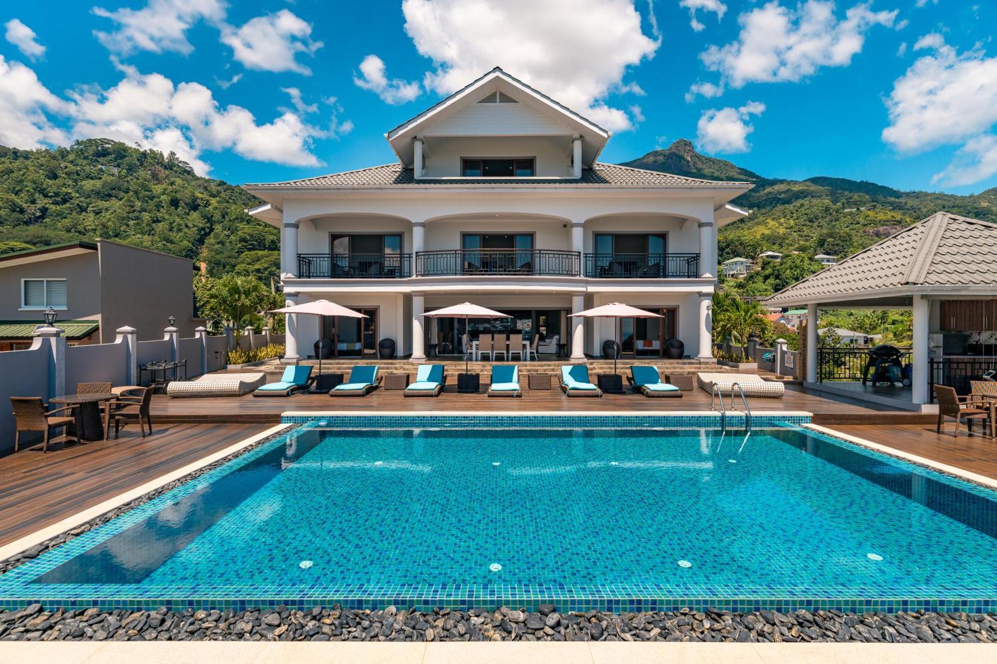 D'Offay Seaview Apartments Beau Vallon  Exterior photo