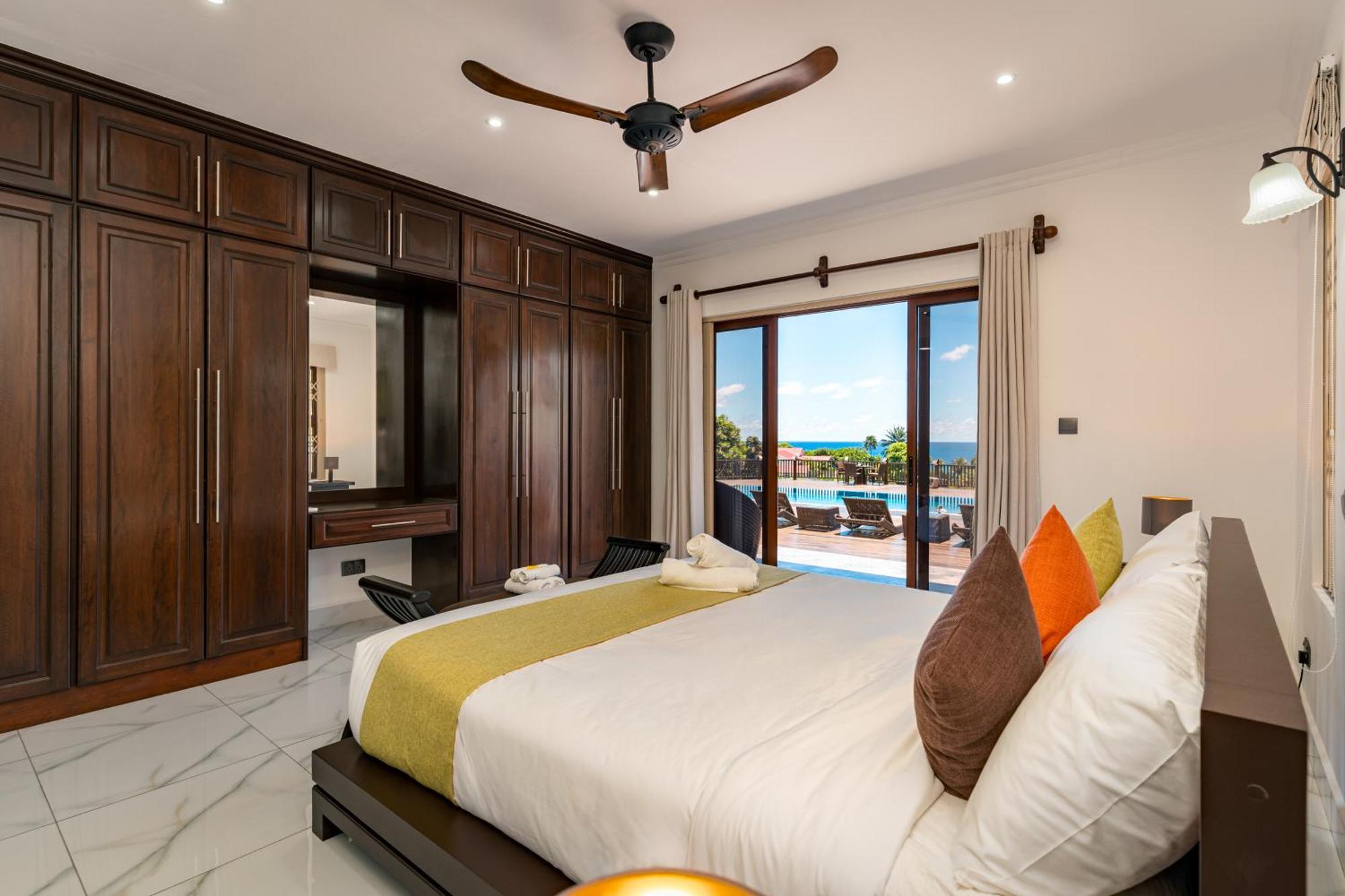 D'Offay Seaview Apartments Beau Vallon  Exterior photo